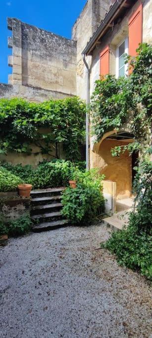 Appartement Avec Son Patio Dans Centre Historique De Bourg Extérieur photo